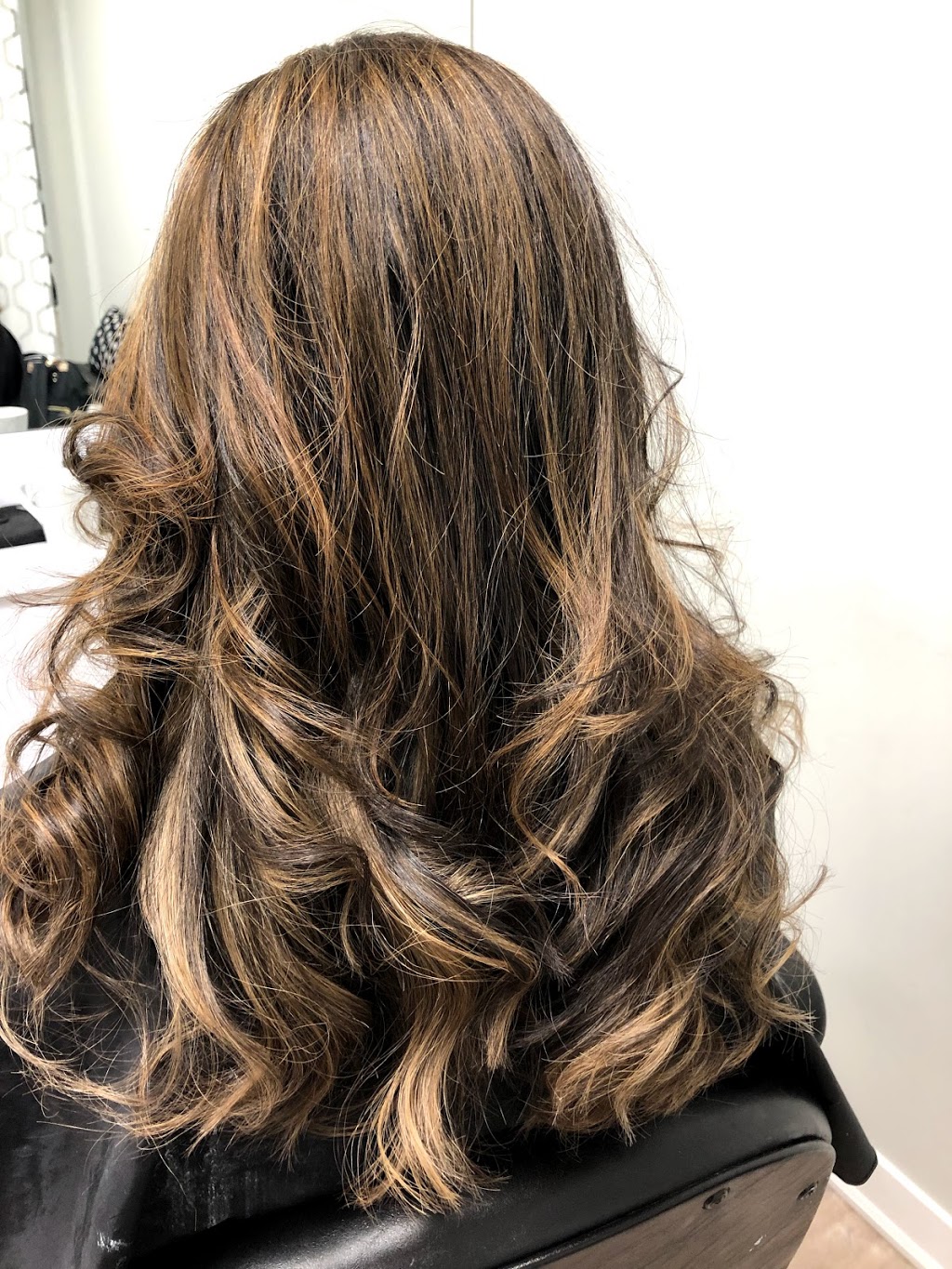 Sleek Studio-Professional Hair Salon | 295 Enfield Pl, Mississauga, ON L5B 3E2, Canada | Phone: (647) 989-1046