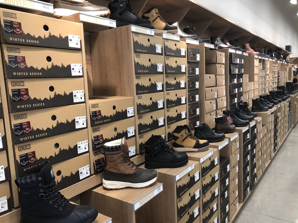 Chaussures Yellow | SmartCentres Blainville, 1375 Boulevard Michèle-Bohec LOCAL 105, Blainville, QC J7C 0M4, Canada | Phone: (450) 420-8513