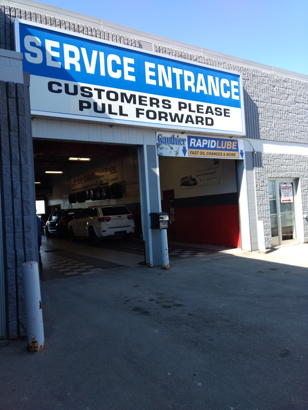 Gauthier Chrysler Dodge Ram Jeep | 1375 Regent Ave W, Winnipeg, MB R2C 3B2, Canada | Phone: (204) 661-8999