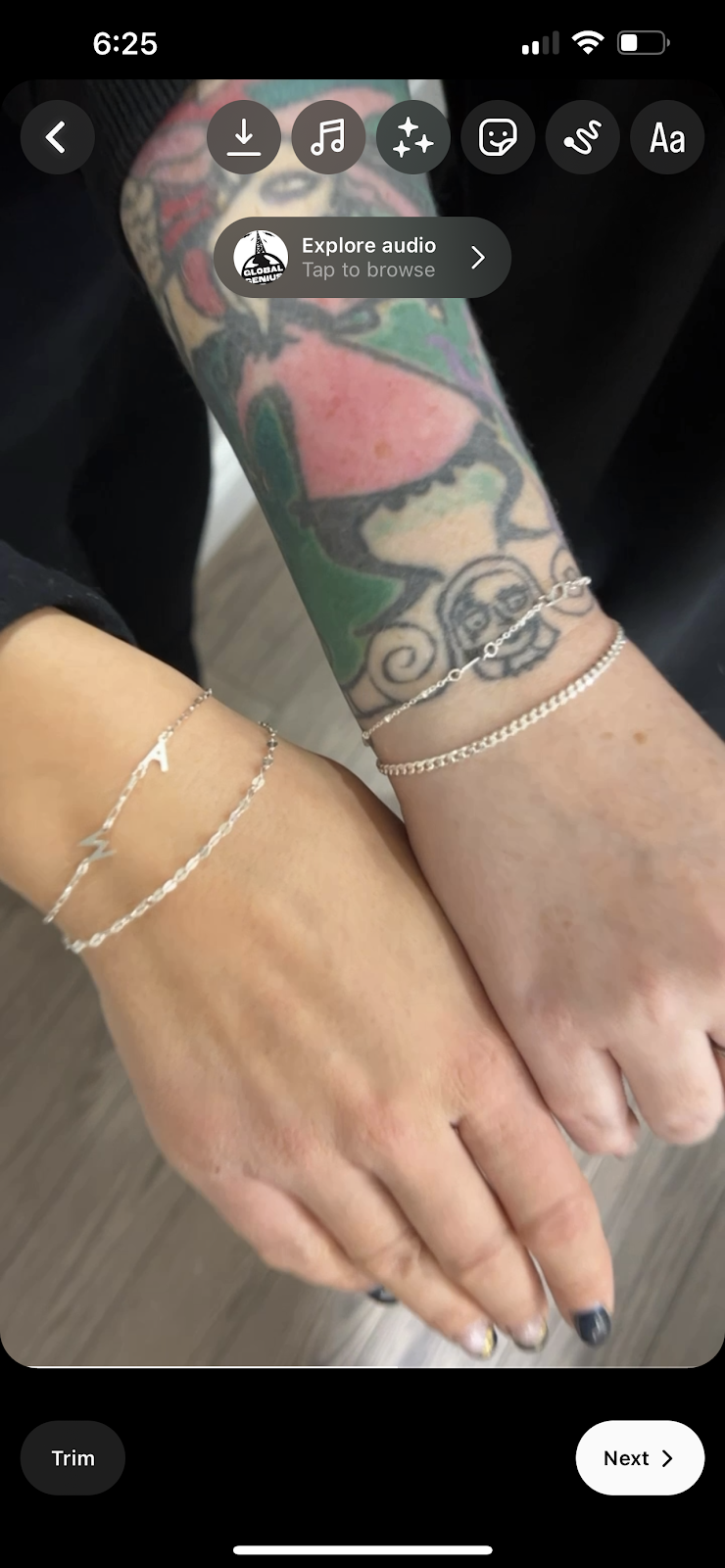 Cling on you by Lovella Beauty | 7 Eastwood Ave N, Oshawa, ON L1G 3Y5, Canada | Phone: (905) 213-5159