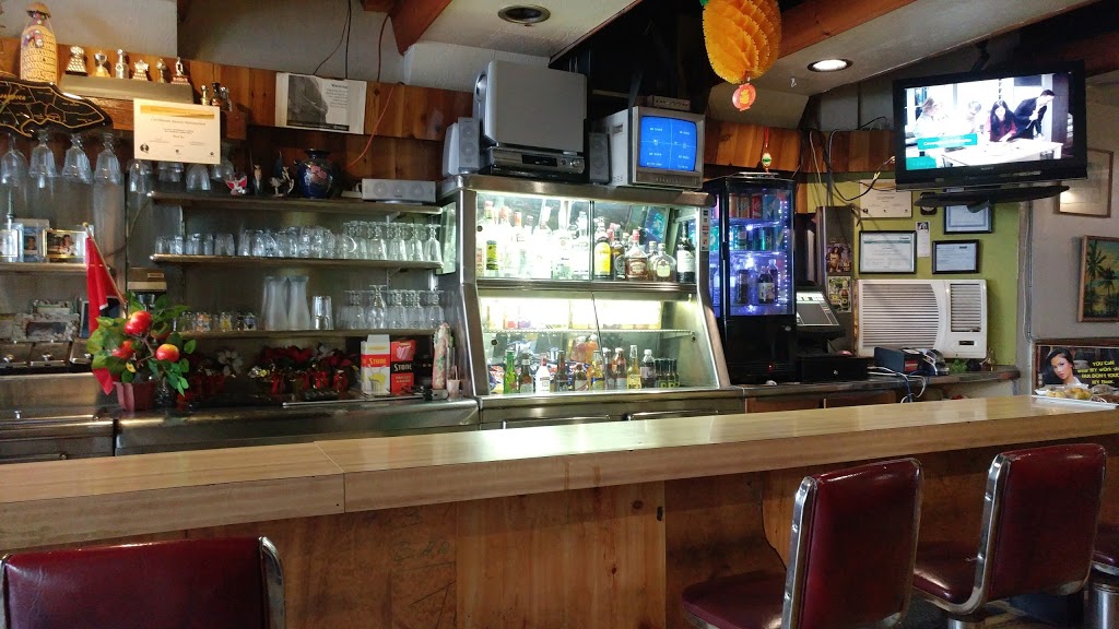 Caribbean Queen Roti Hut | 2957 Lake Shore Blvd W, Etobicoke, ON M8V 1J5, Canada | Phone: (416) 503-3419