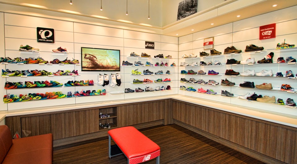 Tread Well - Foot Clinic, Orthotics and Specialized Footwear | 3305 Harvester Rd #100, Burlington, ON L7N 3N2, Canada | Phone: (289) 337-1657