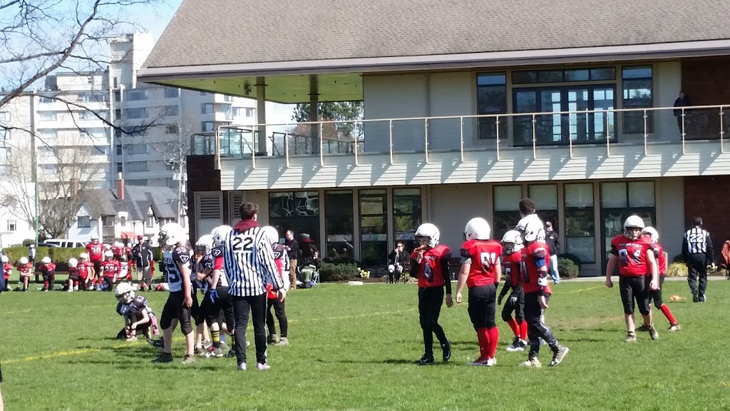 Windsor Park field | 2451 Windsor Rd, Victoria, BC V8S 5H3, Canada | Phone: (250) 592-7275