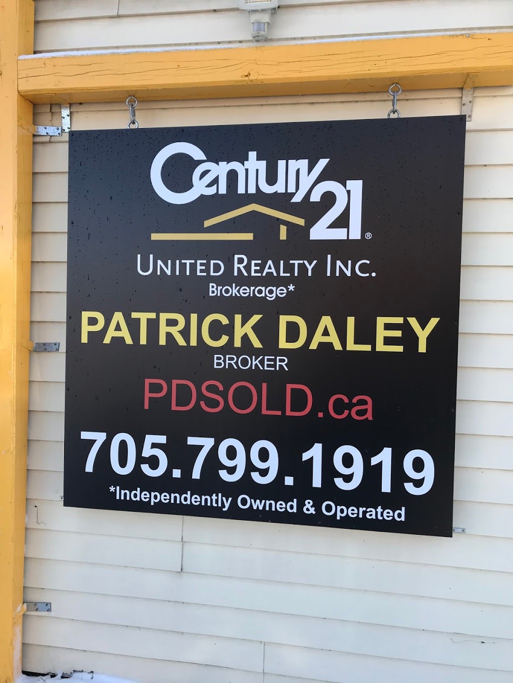 Century 21 United Realty Inc. | 16 King St E, Omemee, ON K0L 2W0, Canada | Phone: (705) 799-1919