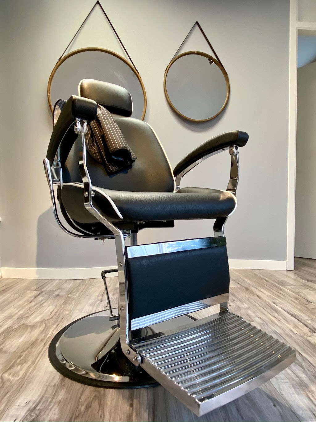 NuMan groomed | 453 Head St, Victoria, BC V9A 5S1, Canada | Phone: (514) 577-5371