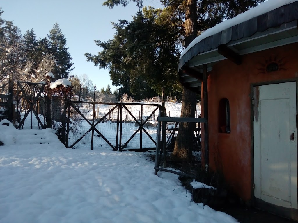 O.U.R. Ecovillage | 1565 Baldy Mountain Rd, Shawnigan Lake, BC V0R 2W2, Canada | Phone: (250) 743-3067