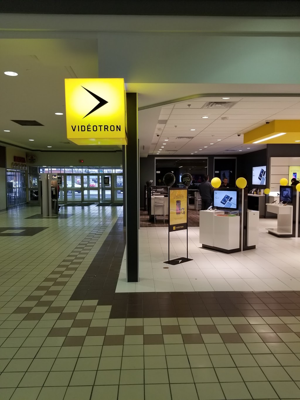 Boutique Videotron | 2877 Chemin de Chambly, Longueuil, QC J4L 1M8, Canada | Phone: (450) 396-3989