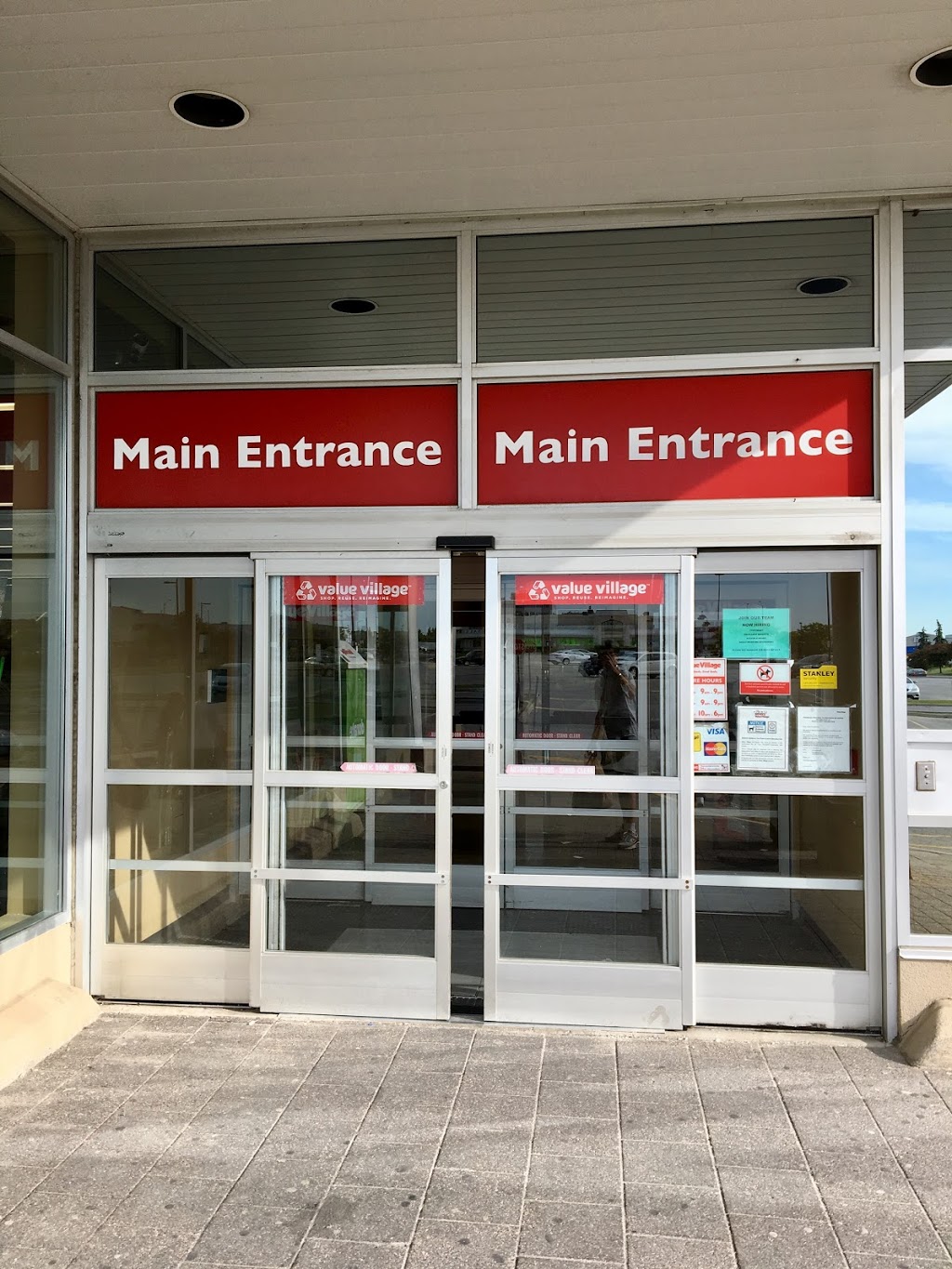 Value Village | 101 Northview Blvd, Woodbridge, ON L4L 8X9, Canada | Phone: (905) 850-8535