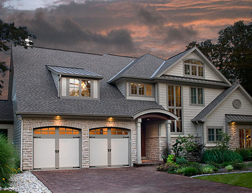 Garage doors JPR | 4800 Desserte S Autoroute 440, Laval, QC H7T 2Z8, Canada | Phone: (855) 781-6150