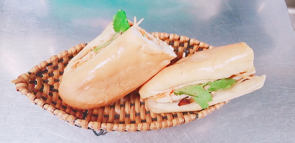 Chao Bistro | 355 Elmira Rd N #138, Guelph, ON N1K 1S5, Canada | Phone: (519) 574-2426