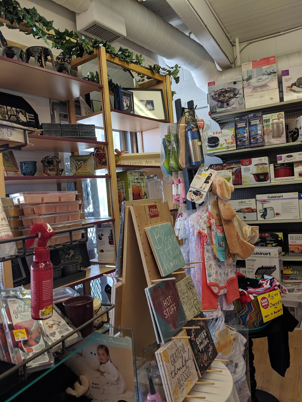 Alix Home Hardware | 4907 Main St, Alix, AB T0C 0B0, Canada | Phone: (403) 747-2414