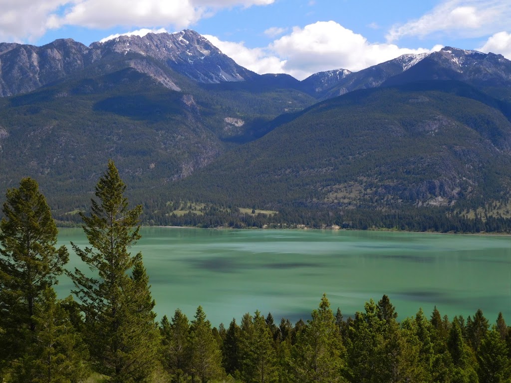 The Lodge at Bella Vista | 6083 Bella Vista Boulevard, Fairmont Hot Springs, BC V0B 1L2, Canada | Phone: (403) 861-2309