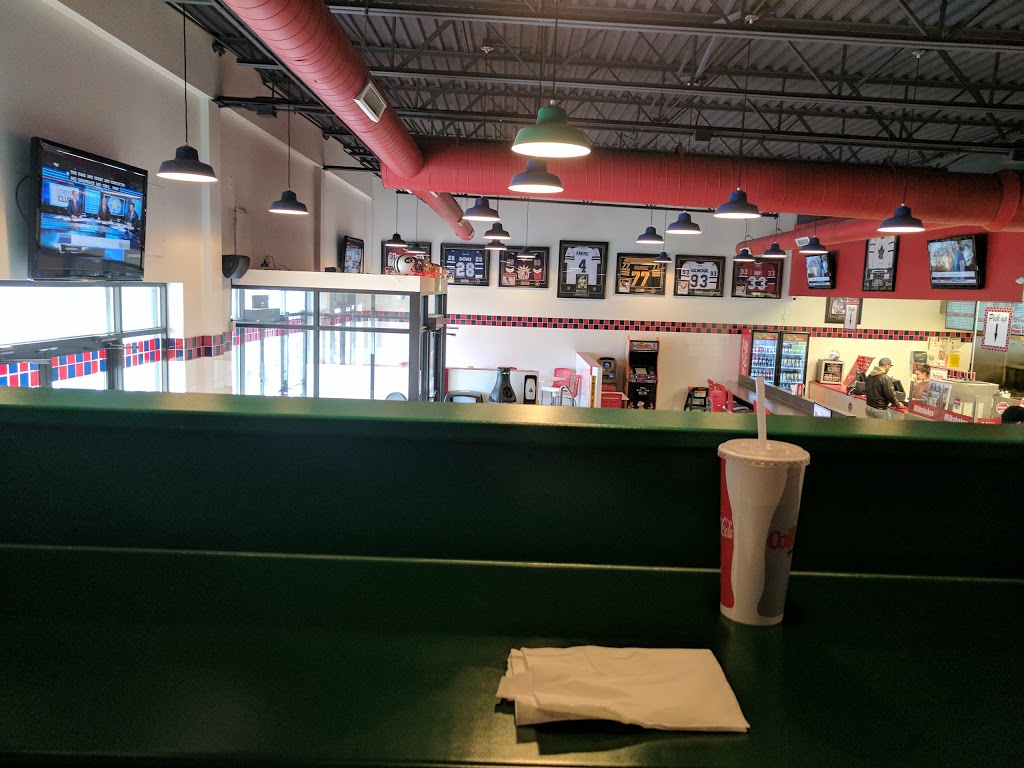 Big League Burgers & Wings | 1855 Mountain Rd, Moncton, NB E1G 1A8, Canada | Phone: (506) 386-1510