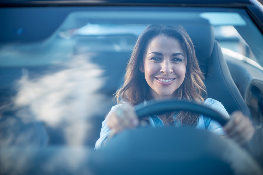 Breakaway Auto Glass | 327 Barton St, Stoney Creek, ON L8E 2K8, Canada | Phone: (905) 577-5120