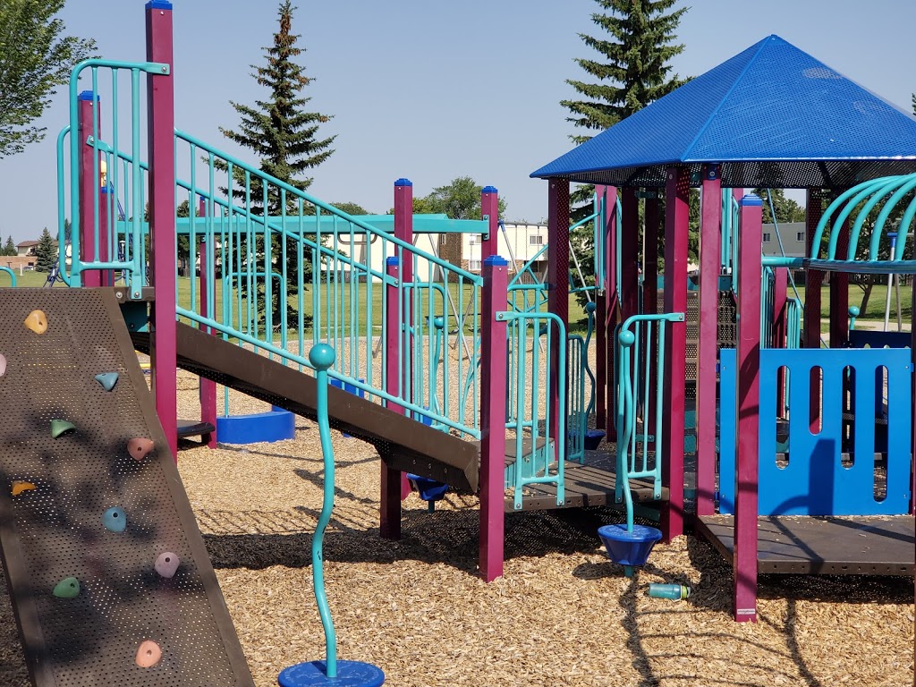 Richfield Park | 7910 36 Ave NW, Edmonton, AB T6K 1H7, Canada | Phone: (780) 442-5311