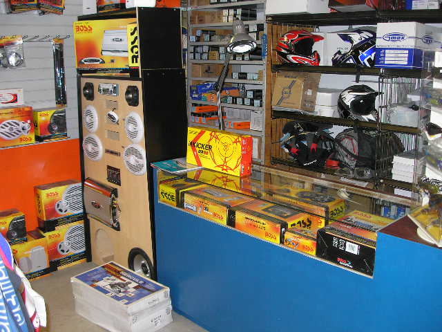 Docks Plus | 26 Symington Lane N Box 7 Grp, 612 SS6, Winnipeg, MB R2C 2Z3, Canada | Phone: (204) 669-7888