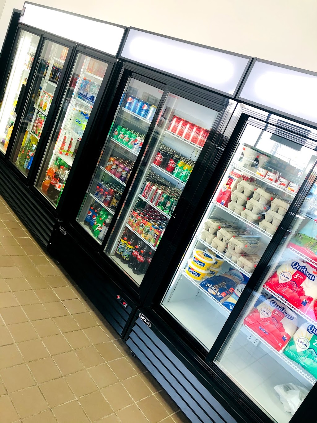 Depanneur St Francis | 21a Bd Saint-Jean-Baptiste, Châteauguay, QC J6J 3H5, Canada | Phone: (450) 699-3100
