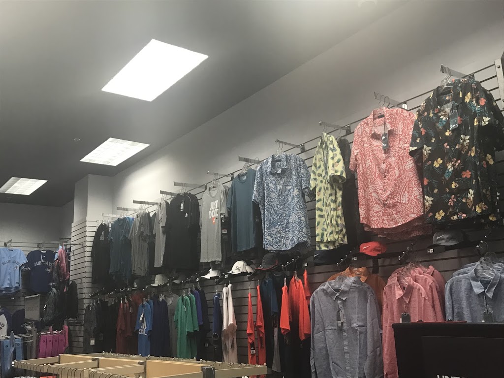 Sports Zone | 375 Daniel St S, Arnprior, ON K7S 3K6, Canada | Phone: (613) 623-9334
