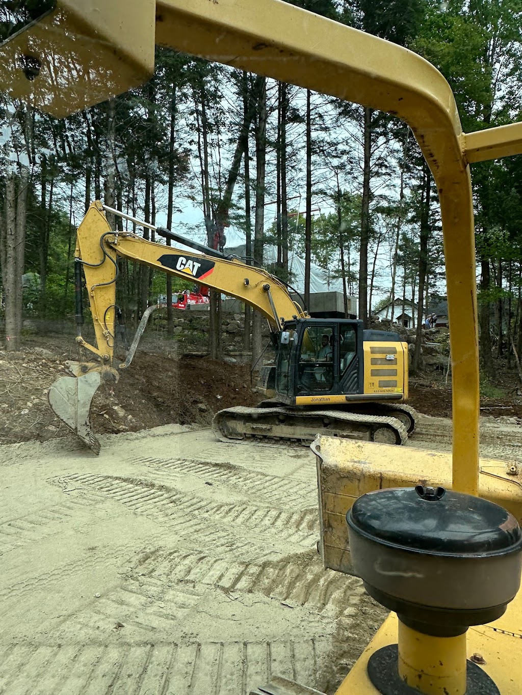 J2 excavation inc. | 690 Rue Vincent-Sicari, Sainte-Julienne, QC J0K 2T0, Canada | Phone: (514) 246-8112