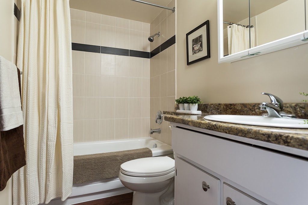 Hyland Manor Apartments | 751 Clarke Rd, Coquitlam, BC V3J 3Y3, Canada | Phone: (604) 243-8639