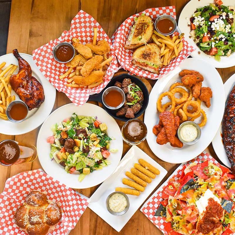 Chucks Roadhouse Bar & Grill | 1078 10th St, Hanover, ON N4N 3B8, Canada | Phone: (519) 364-0155