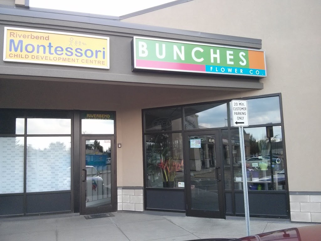 Bunches Flowers Co. Riverbend | Riverbend Square NW, Edmonton, AB T6R 2X2, Canada | Phone: (780) 438-5338