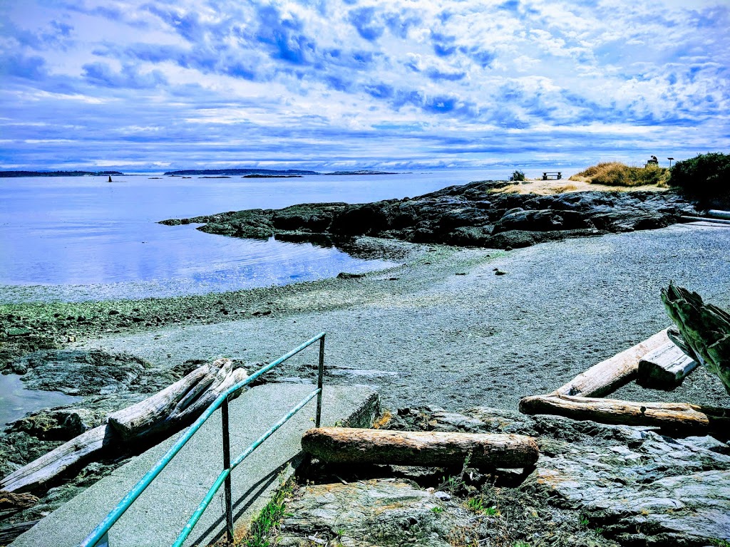 Turkey head Walkway | Unnamed Road, Victoria, BC V8S 2N5, Canada