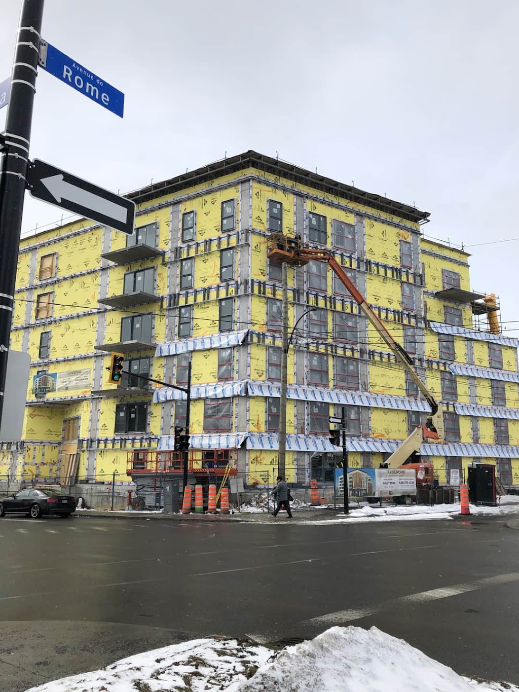 Le DeRome | 3741 Boul Henri-Bourassa E #405, Montréal-Nord, QC H1H 1J9, Canada | Phone: (438) 375-4329