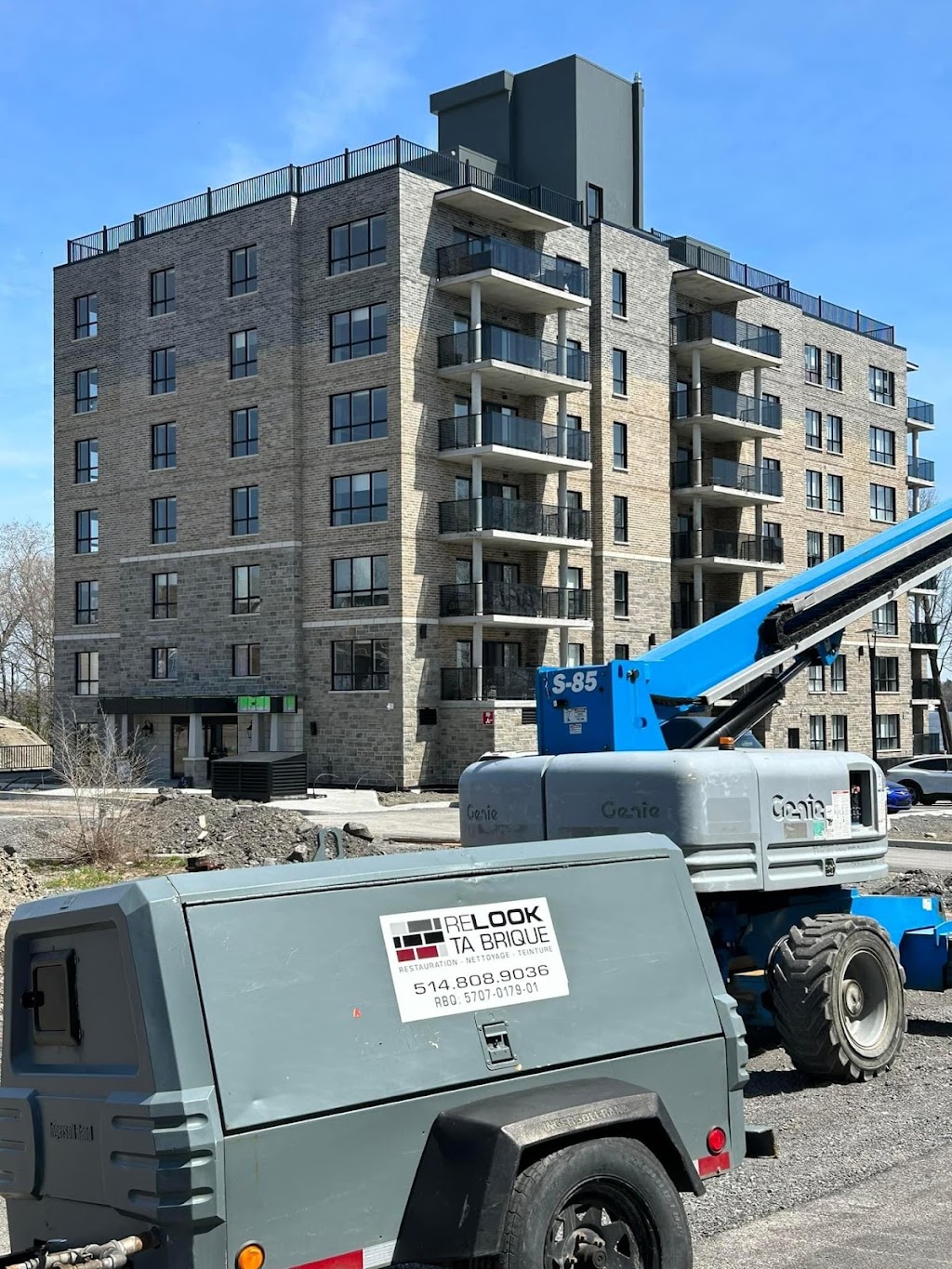 RELOOK TA BRIQUE | 9900 Ch. de Chambly, Saint-Hubert, QC J3Y 5K2, Canada | Phone: (514) 808-9036