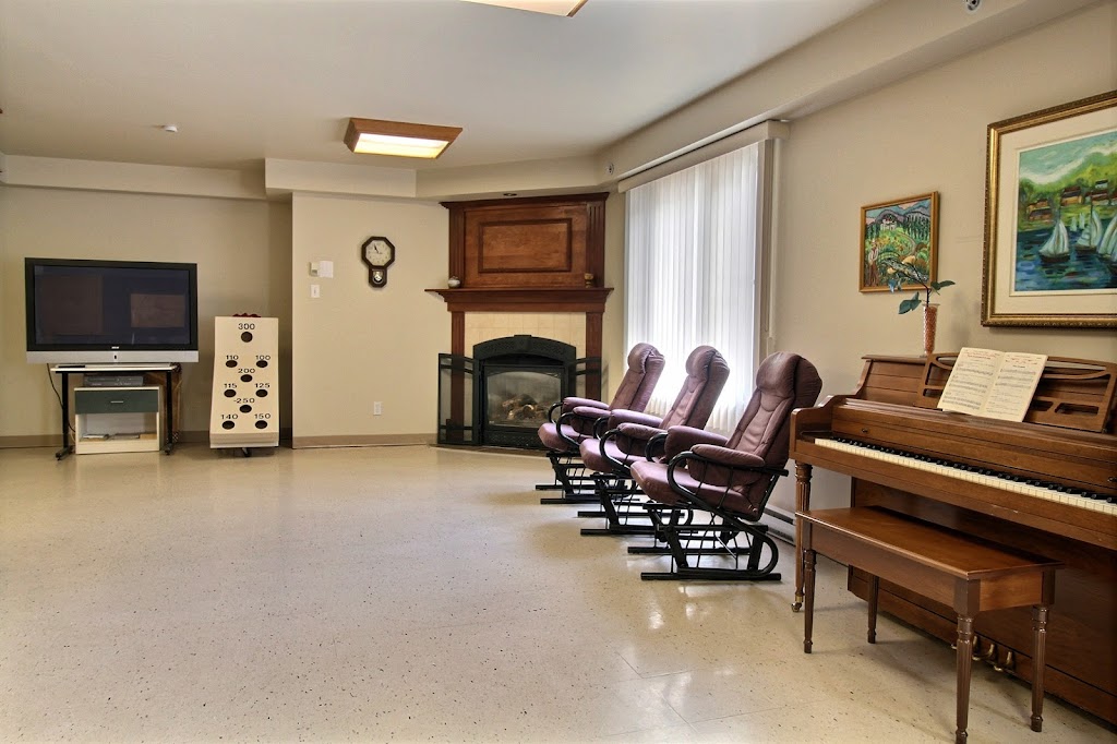 Residences Labrie | 465 Av. Chapleau, Saint-Pascal, QC G0L 3Y0, Canada | Phone: (418) 492-7922