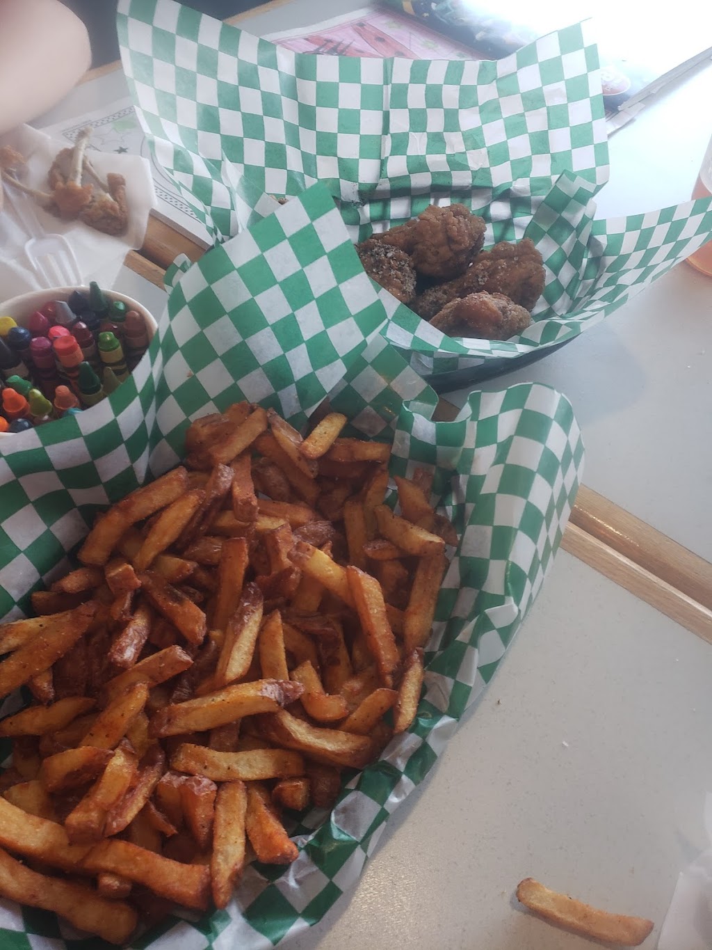 Moment in Thyme Neighbourhood Grill | 212 1 St, Morden, MB R6M 1P4, Canada | Phone: (431) 486-9030