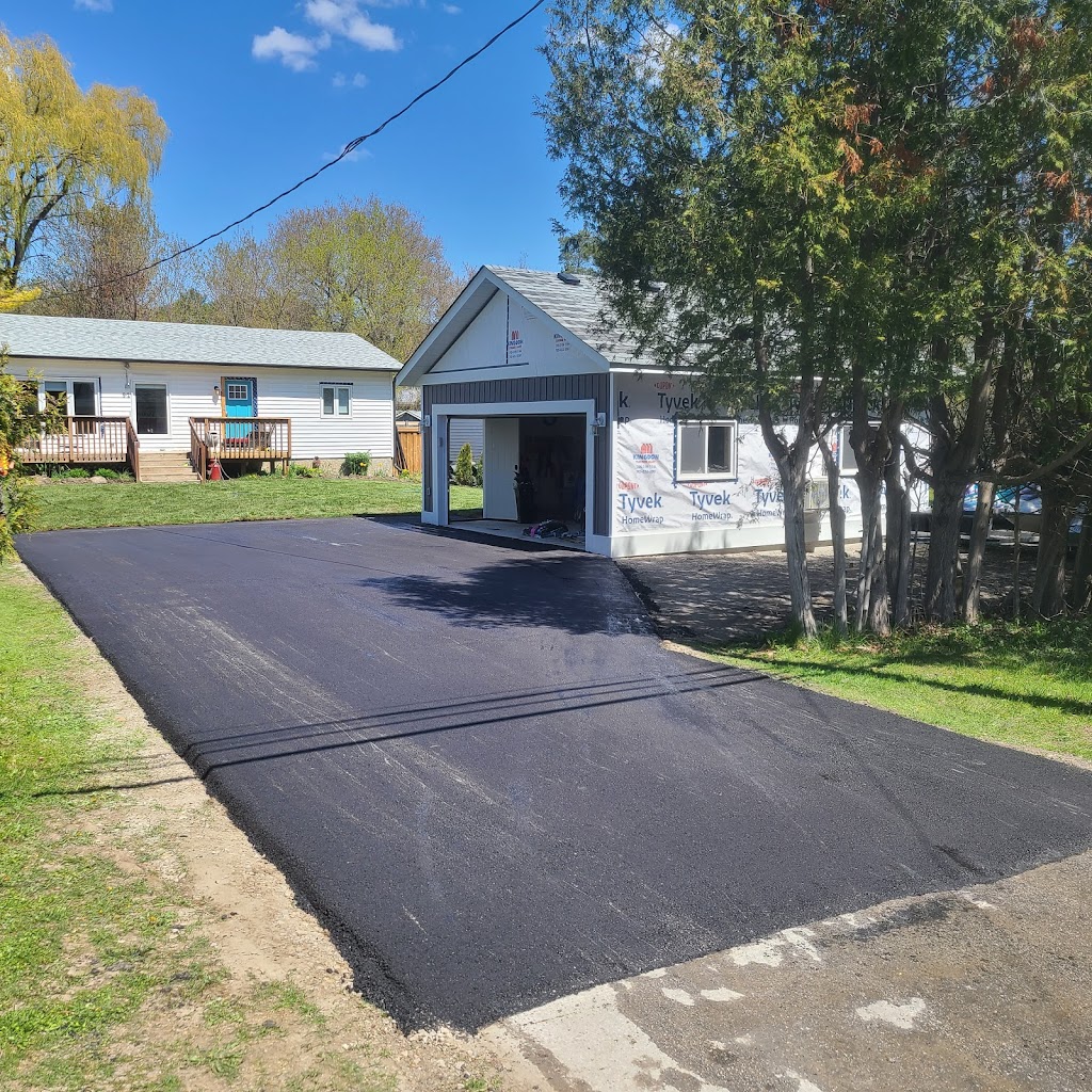Wallans Excavating and Paving | 1858 County Rd 38, Campbellford, ON K0L 1L0, Canada | Phone: (705) 772-0315