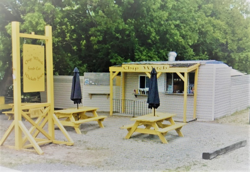The Chip Witch | 111 Main St E, Merrickville, ON K0G 1N0, Canada | Phone: (613) 269-3750