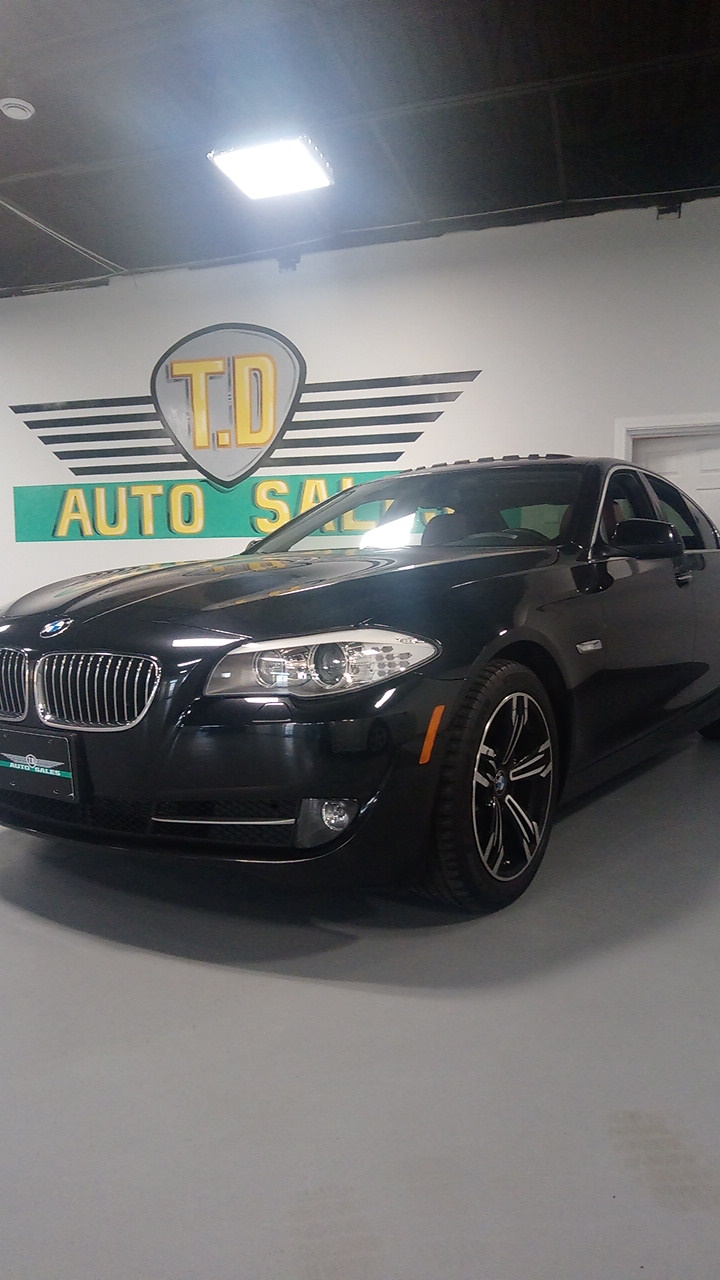 T.D Auto Sales | 2405 Dundas St, London, ON N5V 3C8, Canada | Phone: (519) 601-6855