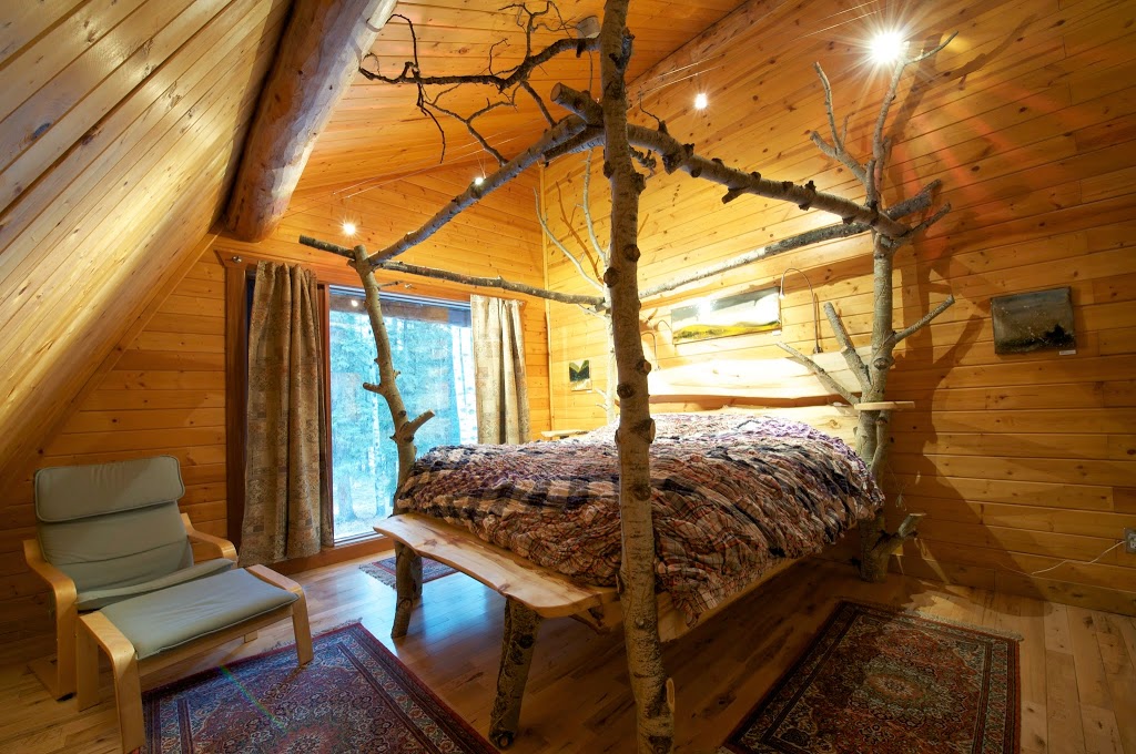 Folk Tree Lodge | 146212 HIghway 762, Bragg Creek, AB T0L 0K0, Canada | Phone: (403) 949-4120