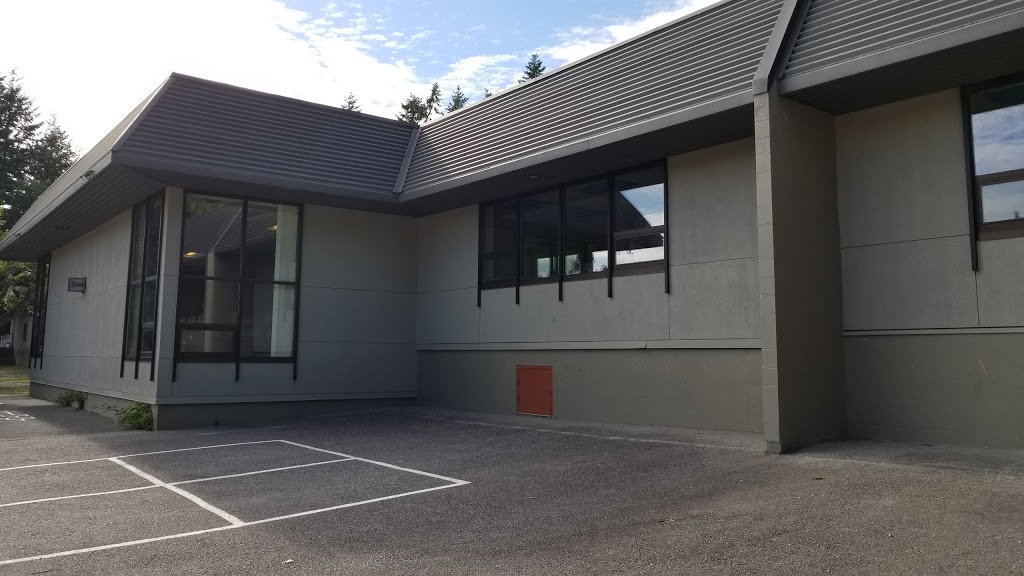 Roberts Creek Elementary | Sunshine Coast D, BC V0N 2W2, Canada | Phone: (604) 885-9229