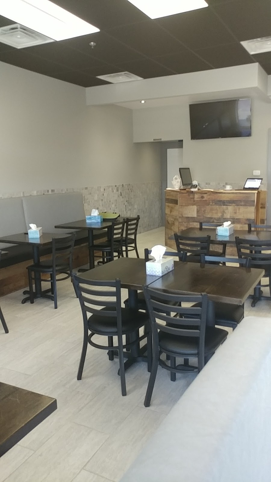 Viva La Goa Indian Cuisine | 2275 Britannia Rd W, Mississauga, ON L5M 2G6, Canada | Phone: (905) 567-4200