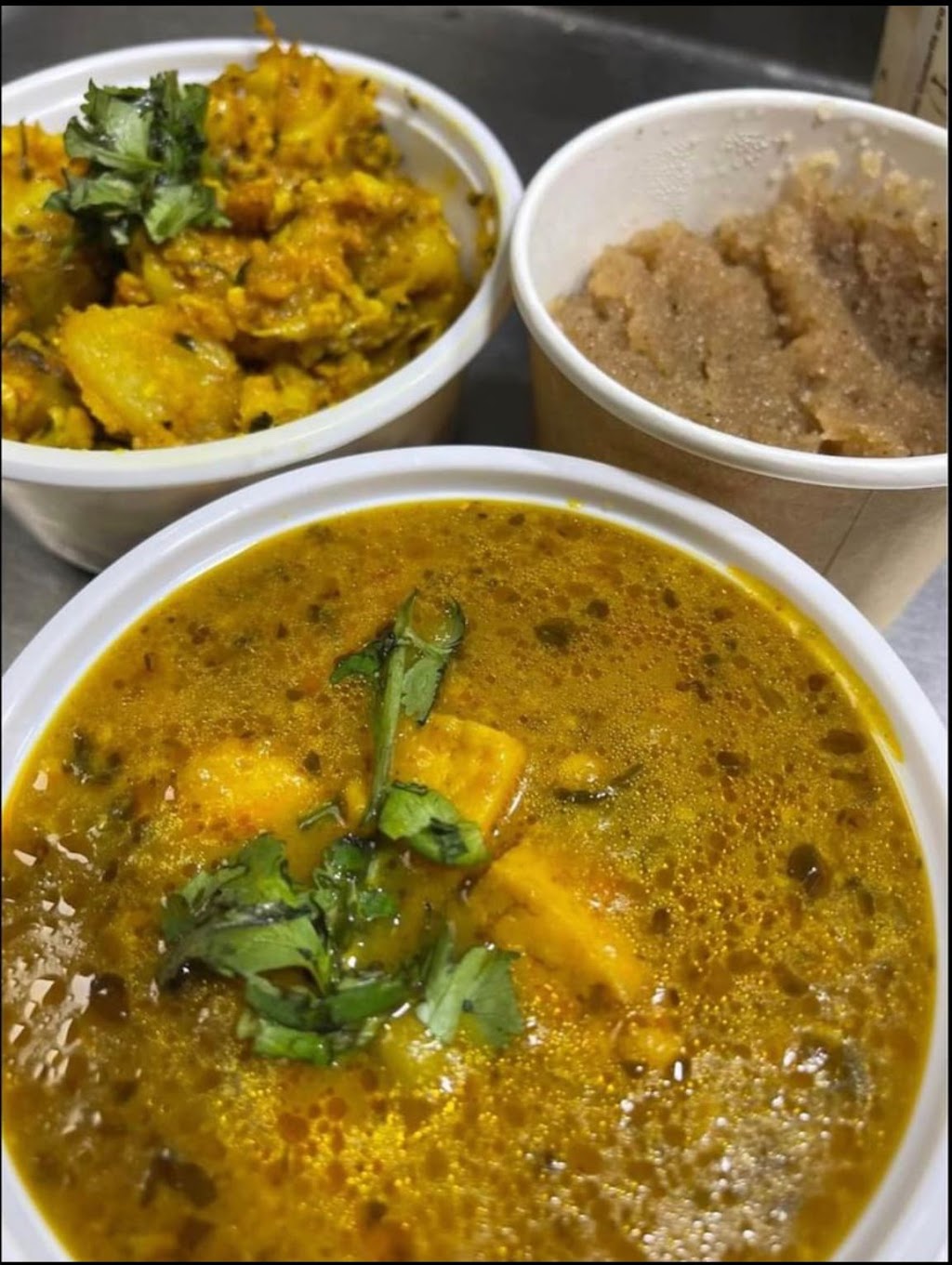Rightway tiffin service | 1779 Clearbrook Rd #102, Abbotsford, BC V2T 5X5, Canada | Phone: (236) 877-5900