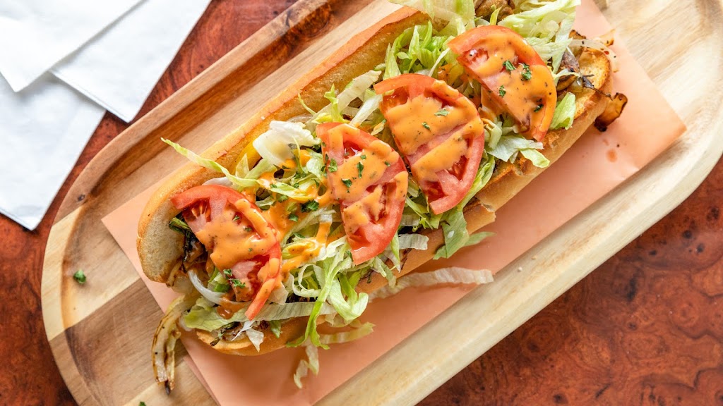 Restaurant Homa - Apportez votre vin | 6830 Rue Hochelaga, Montréal, QC H1N 1Y4, Canada | Phone: (514) 256-5308