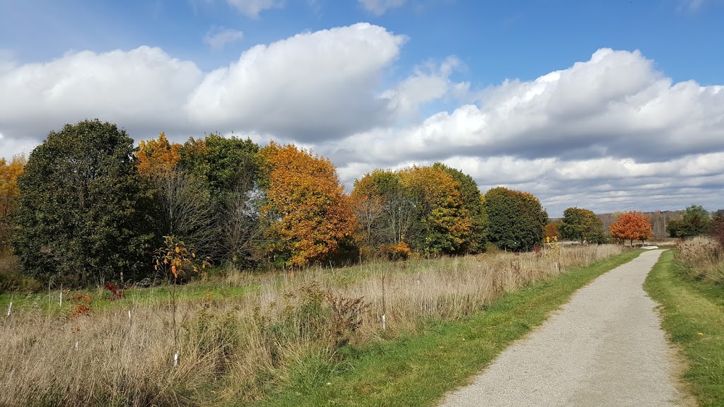 Silverheights | 72 Poplar Dr, Cambridge, ON N3C 3X3, Canada
