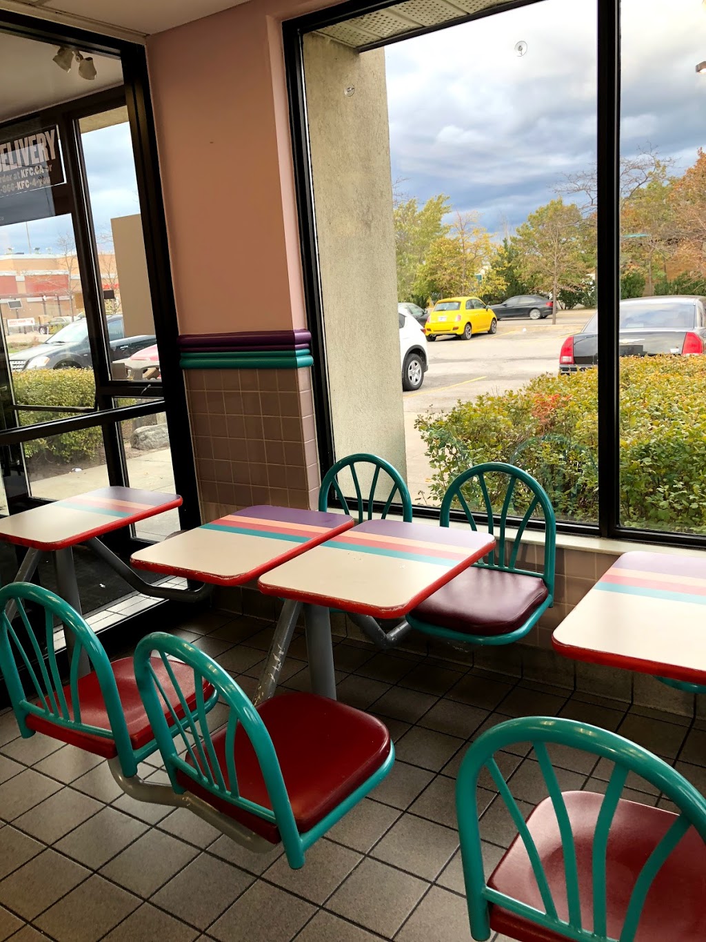 Taco Bell | 1610 The Queensway, Etobicoke, ON M8Z 1V1, Canada | Phone: (416) 255-1917