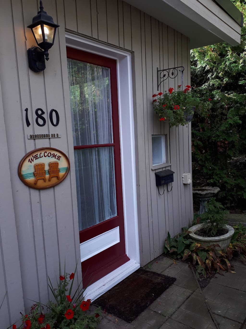 McQuaig Wendy | 180 Coldwater Road West (Entrance at the corner of Brant Street and, Park St, Orillia, ON L3V 3L9, Canada | Phone: (705) 326-4262