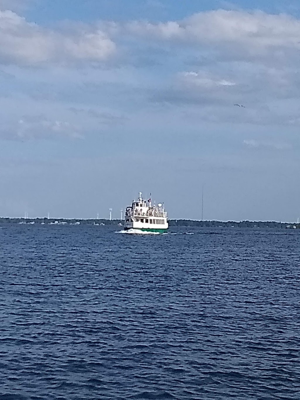 Kingston 1000 Islands Cruises | 1 Brock St, Kingston, ON K7L 1A2, Canada | Phone: (613) 549-5544