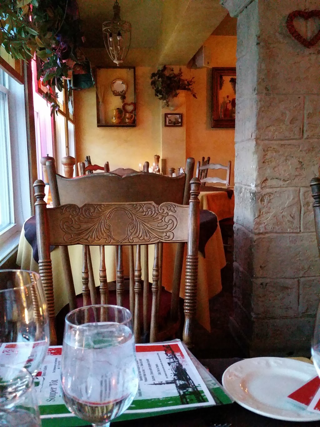 Chez Benito | 20 Rue Merry S, Magog, QC J1X 3K9, Canada | Phone: (819) 843-9361