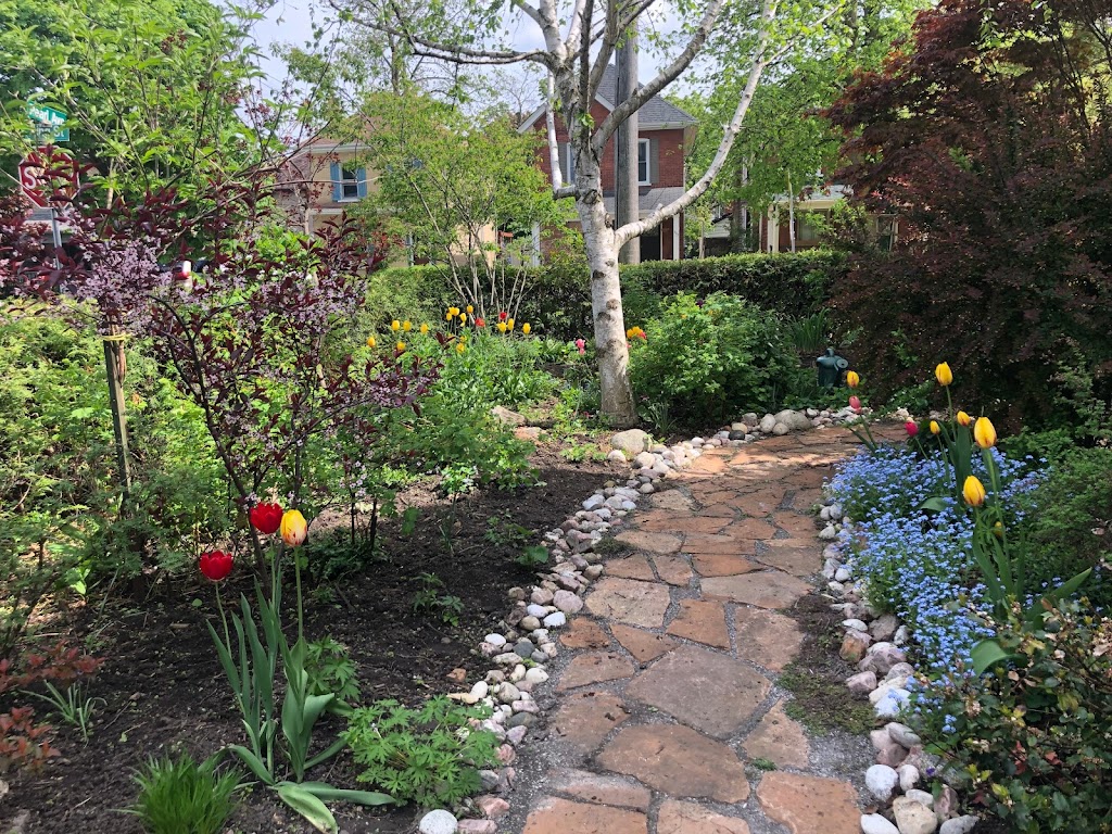 Well Grounded Gardening | 123 Dumble Ave, Peterborough, ON K9H 5A9, Canada | Phone: (705) 821-2032
