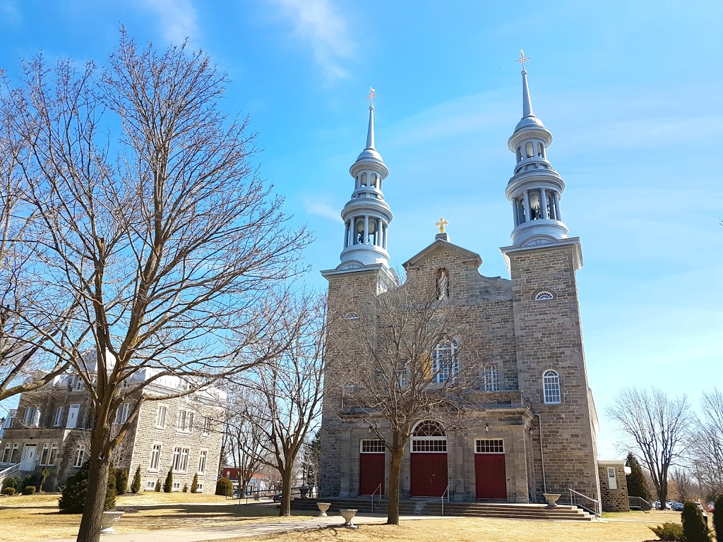 SAINT-RÉMI - Église Saint-Rémi | 840 Rue Notre Dame, Saint-Rémi, QC J0L 2L0, Canada | Phone: (450) 454-2133