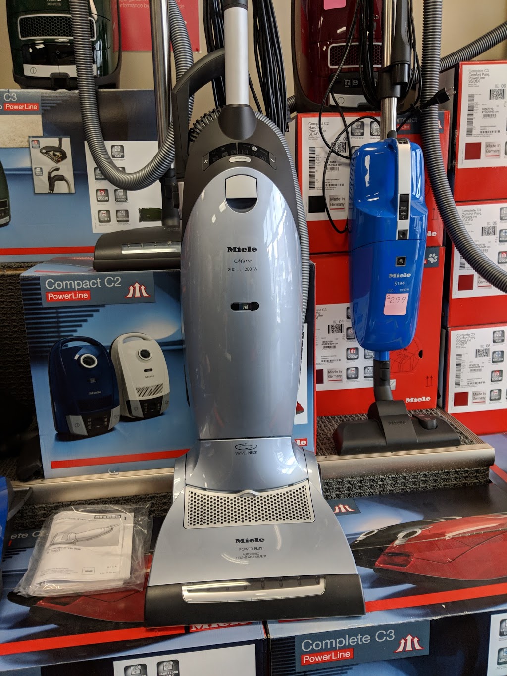 Parkdale Vacuum Centre | 185 Parkdale Ave N, Hamilton, ON L8H 5X3, Canada | Phone: (905) 549-2505