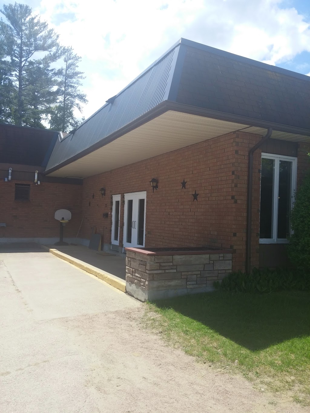 Pine Ridge Family Church | 27 Brumm Rd, Pembroke, ON K8A 7G6, Canada | Phone: (613) 735-1241