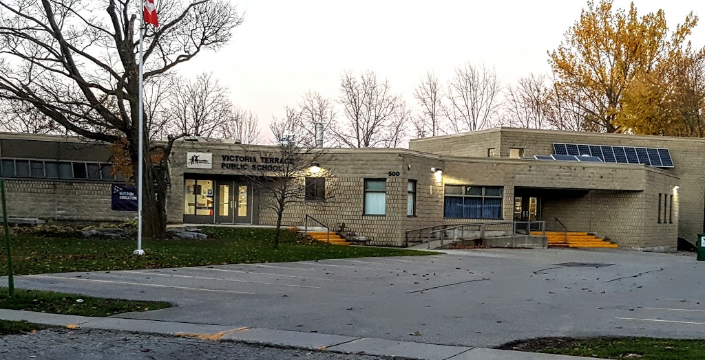 Victoria Terrace Public School | Centre Wellington, ON N1M 1E4, Canada | Phone: (519) 843-2720
