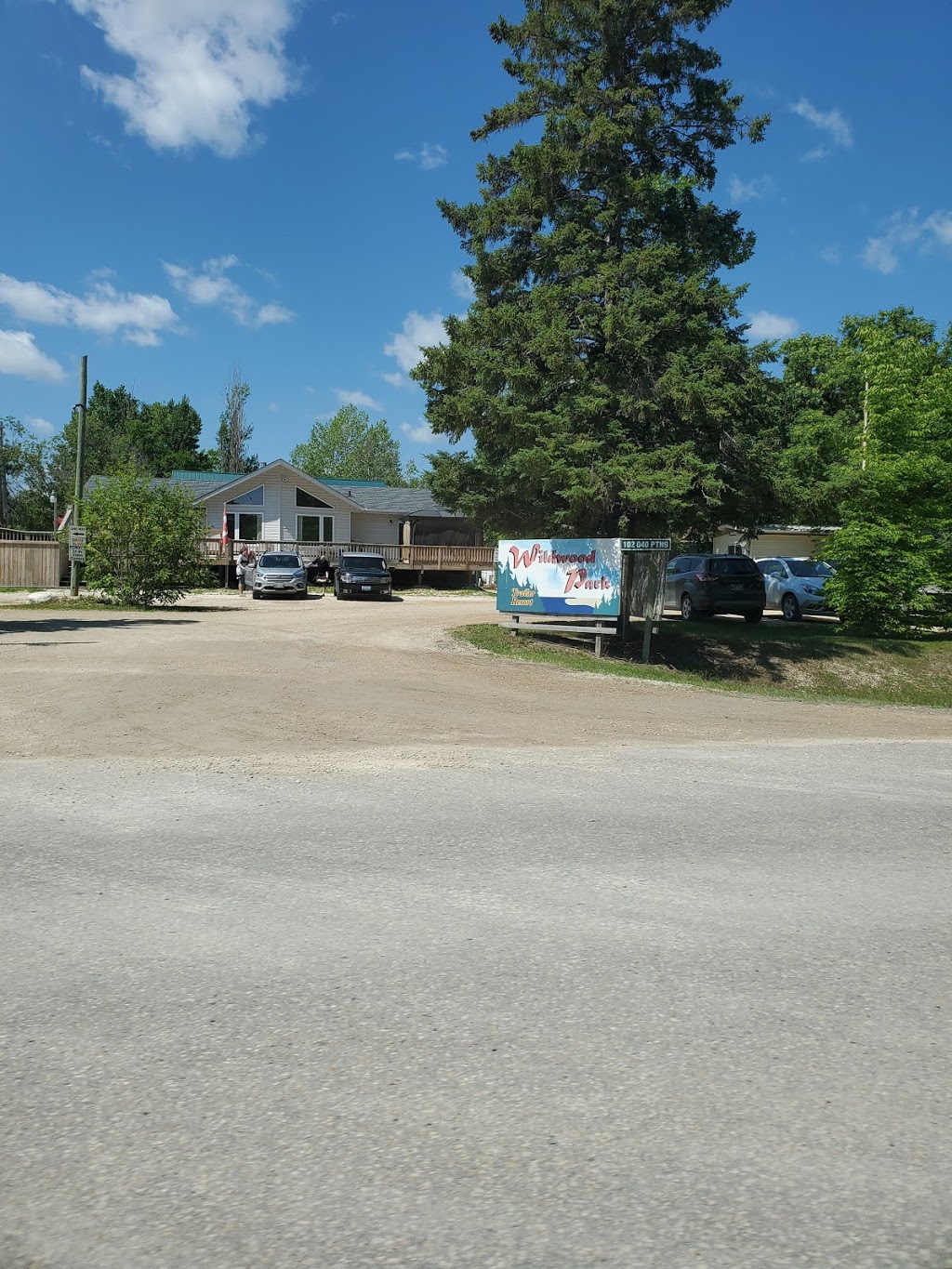 Wildwood Park Trailer Resort | 102040 Pth 9, Winnipeg Beach, MB R0C 3G0, Canada | Phone: (204) 389-3540